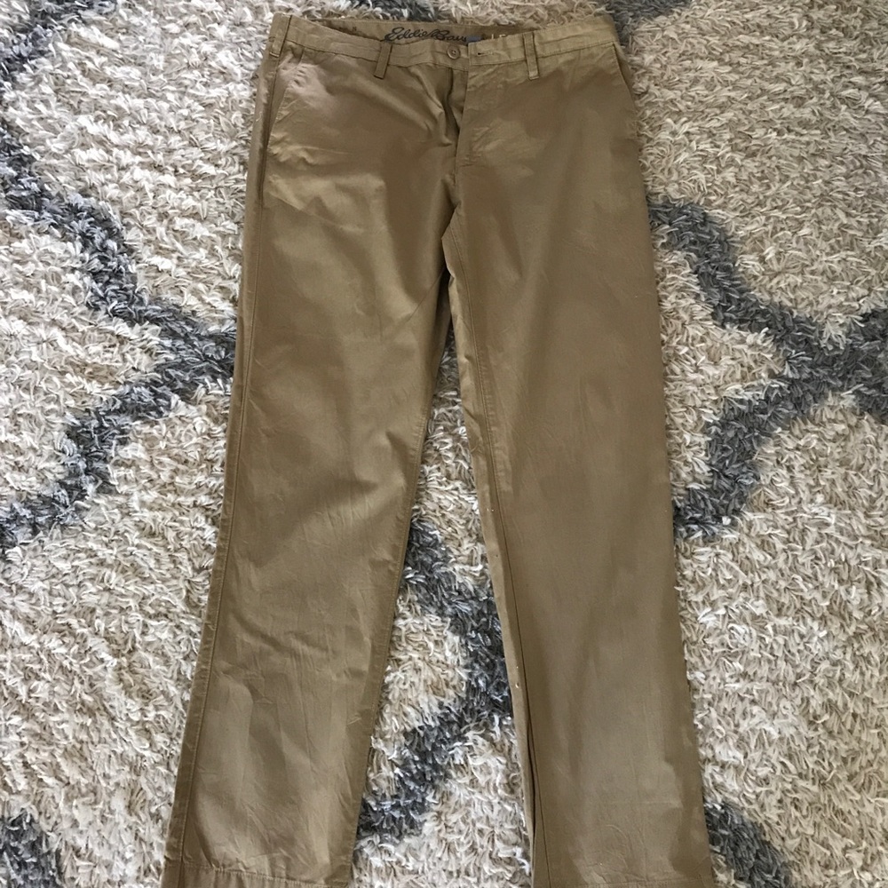 Men’s Eddie Bauer khakis 36x34